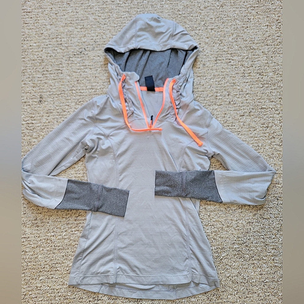 Grey athletic three quarter zip jacket
